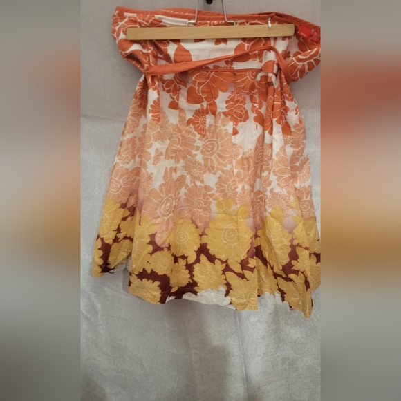 Women's Spirit skirt - Picture 2 of 3